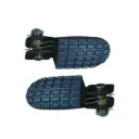 DESCANSAPIE DELANTERO